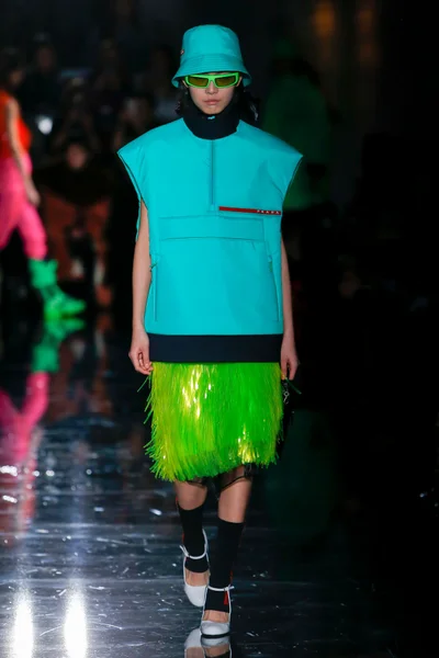Look 46